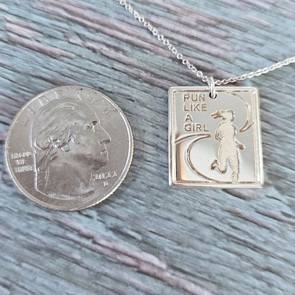 🏃‍♀️Tiffany & Co. x Nike “Run Like A Girl” Sterling Silver 925 Necklace ✨️ - Picture 8 of 16